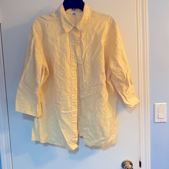 Tabi ladies shirt. Size 16. Yellow eyelet - Picture 1 of 3